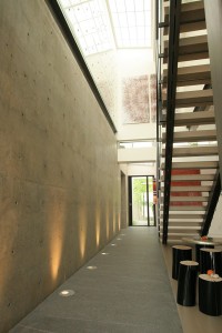 Lakehouse Residence