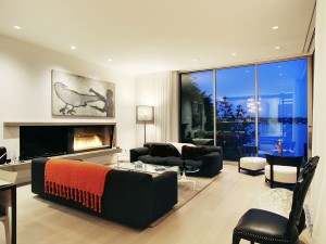 Lakehouse Residence