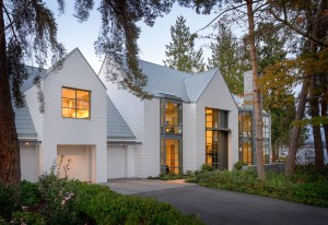Lake Cove Residence