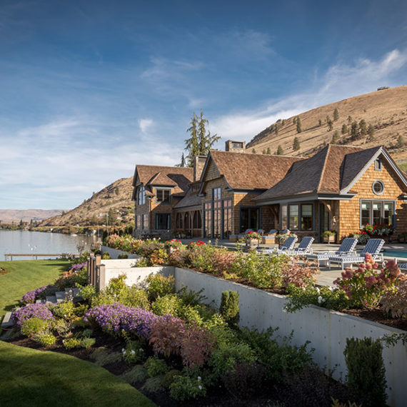 Lake Chelan Residence